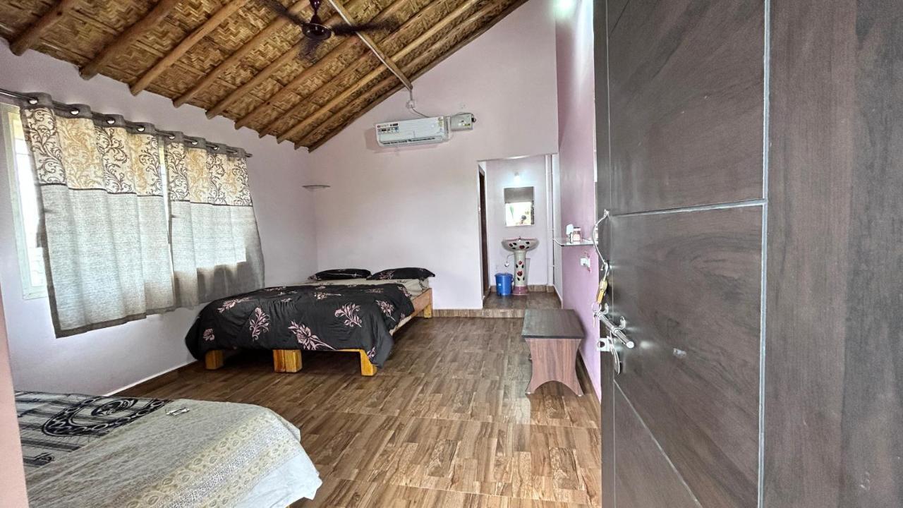 Prajwal Home Stay Hampi Zewnętrze zdjęcie