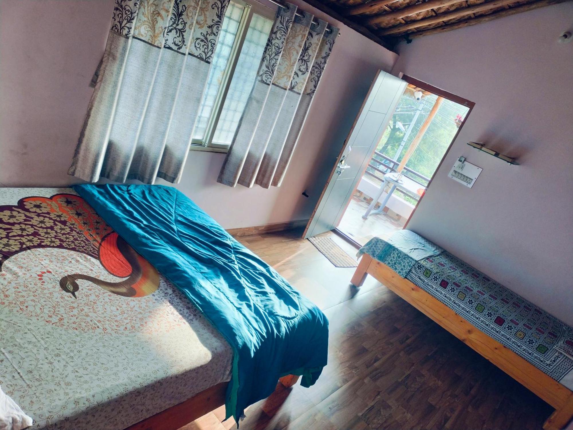 Prajwal Home Stay Hampi Zewnętrze zdjęcie